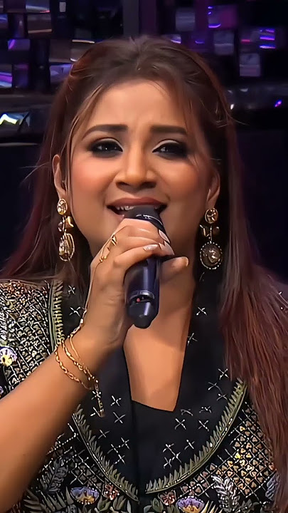 Shreya Ghoshal's lovely voice 'Ve Kamleya' #shreyaghoshal #shorts