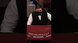 HILARIOUS BLACKJACK DEALER MOMENT😂