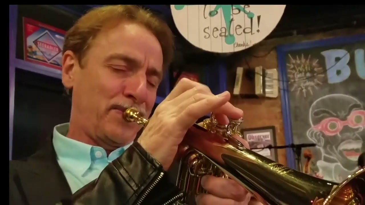 アレン・ヴィズッティ BAROQUE and BEYOND Allen Vizzutti - Live Recording - I'll Remember April - YouTube