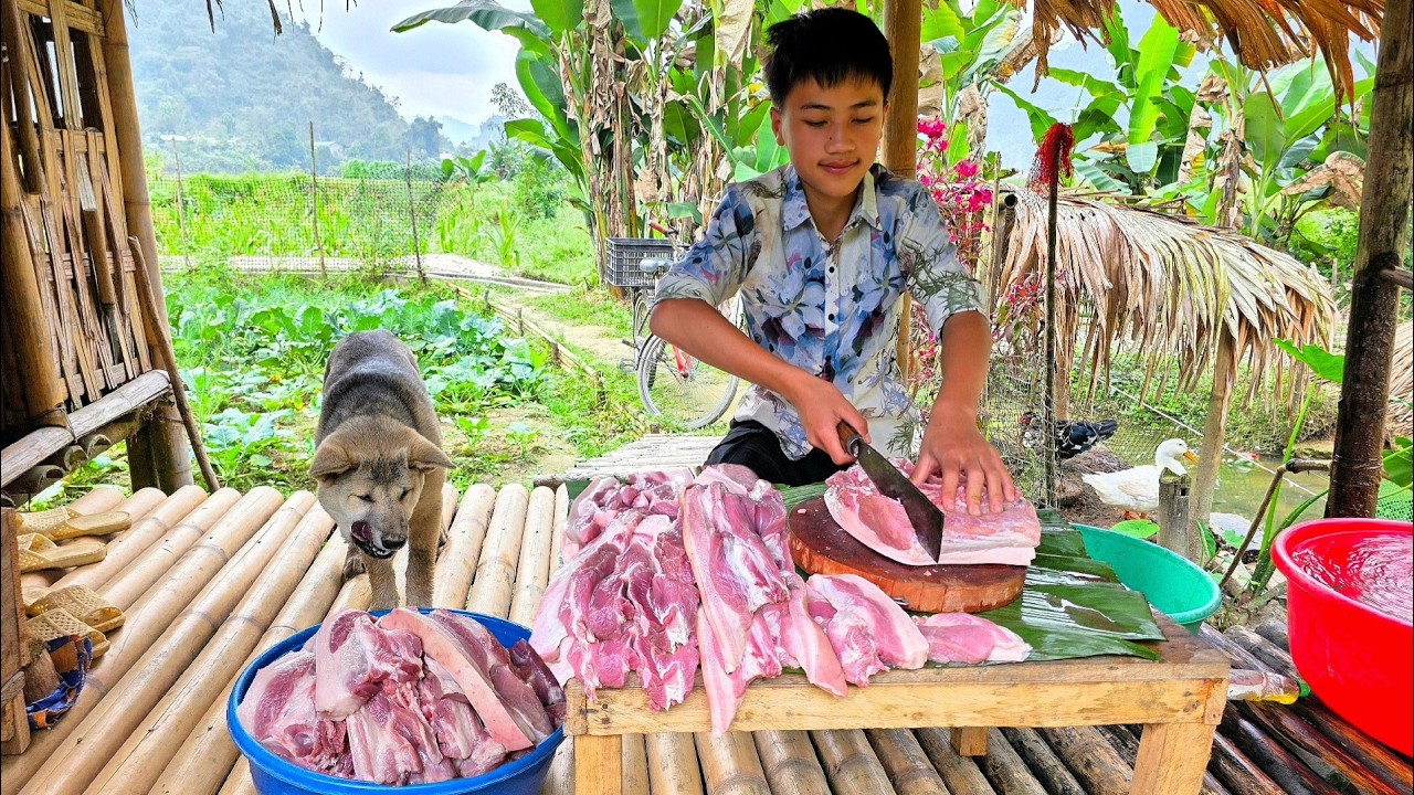 Nam bought 10kg of pork to prepare for making smoked pork and grilled pork to eat with Mun