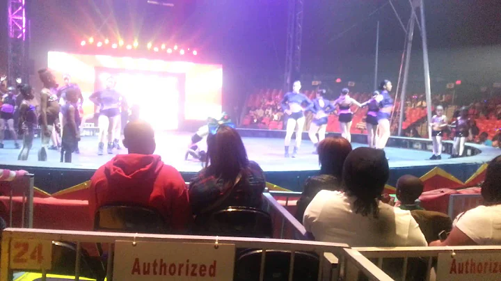 G and S Dance at the UniverSoul Circus (Opening/Pa...