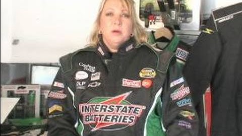 Equipment Check for Drag Racing : Suit and Gloves for Drag Racing