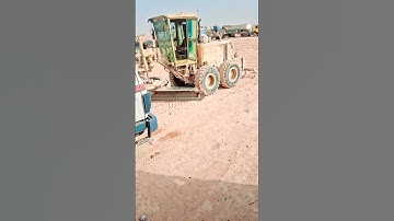 So friends, I earned so much money on an old motor grader #shorts #grader #operator