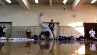 No hand windmill by bboy backrox is growing up (8 spins)!!