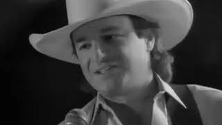 Video thumbnail of "Mark Chesnutt -- It Wouldn't Hurt To Have Wings"