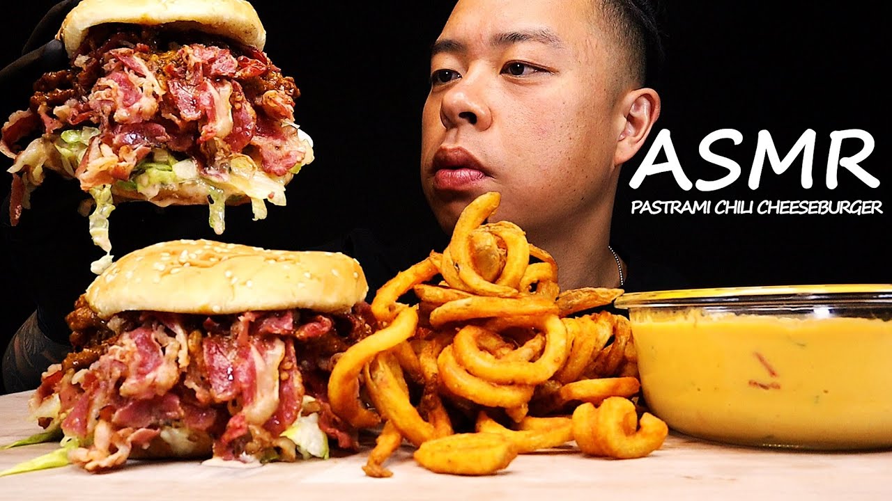ASMR PASTRAMI CHILI CHEESEBURGER & CURLY FRIES WITH CHEESE **MESSY EATING**| ASMR_CRAVINGS