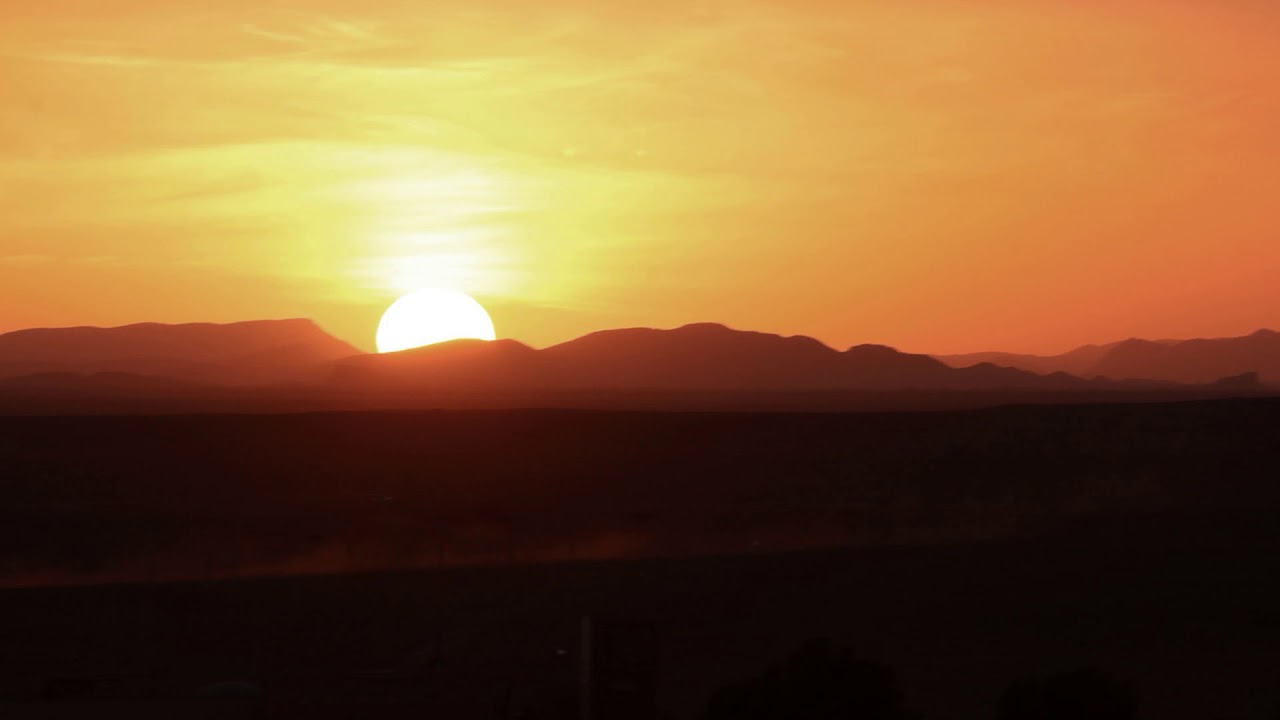 Silvio Rodríguez Pequeña serenata diurna (En vivo) (Letra español