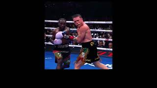 Canelo got rocked by Crawford. Wow! #caneloalvarez #terencecrawford #boxing