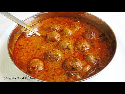 chettinad-mutton-kola-urundai-kuzhambu/mutton-kola-urundai-kulambu-in-tamil/mutton-kofta-curry