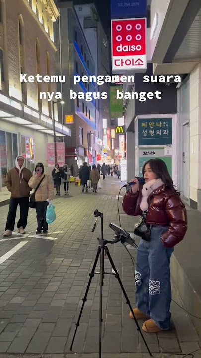 Brisia Jodie Ngamen di Korea