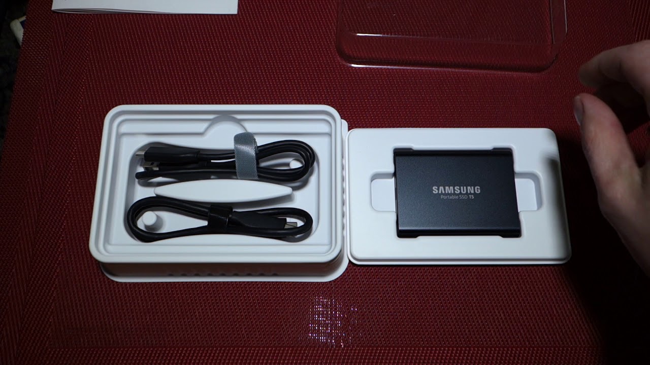 Samsung T5 1TB Portable SSD - Unboxing and Initial Impressions