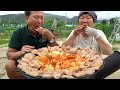 집 앞 텃밭에서 수확한 마늘, 양파 곁들인 솥뚜껑 삼겹살! (Samgyeopsal with garlic, onion) 요리&먹방!! - Mukbang eating show