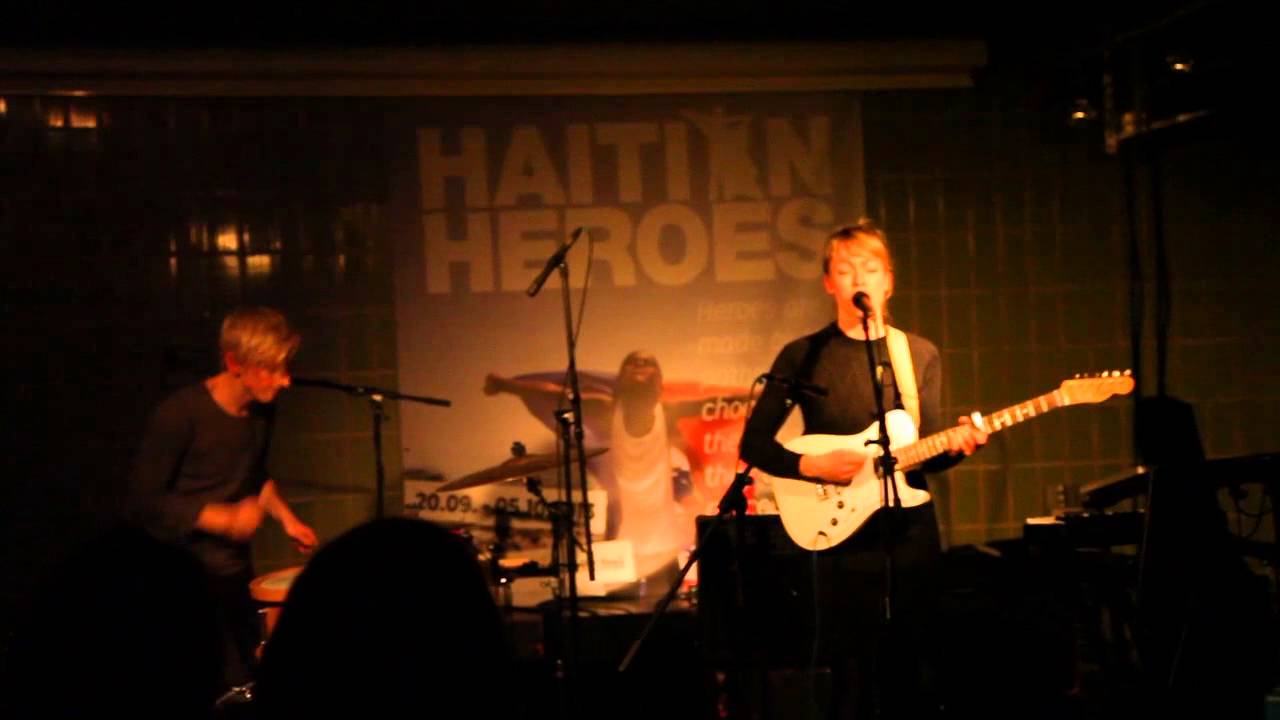 me-and-my-drummer-you-re-a-runner-live-at-haitian-heroes-charity