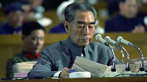 【1976新影纪录片】敬爱的周恩来总理永垂不朽 十里长街送总理 Funeral of Zhou - 天天要闻