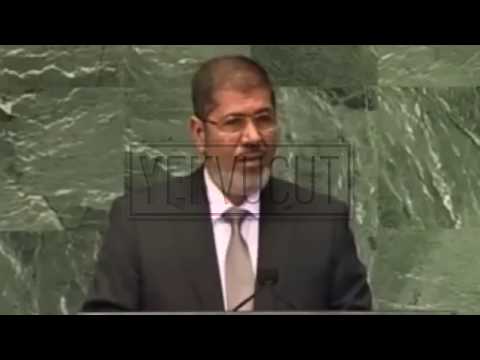 Muhammed Mursi ve şehit Esma Biltaci'ye saygıyla