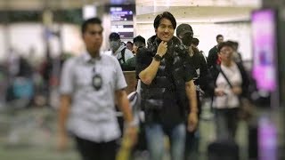 Jerry Yan 言承旭隔13年再访新 粉丝接机情绪激动！Jerry Yan returns to Singapore after 13 years!