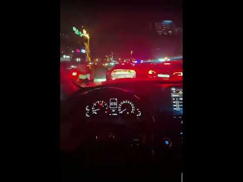 أحبك في كل الظࢪوف التي تمنعني عنك وࢪغم كل المسافات التي تقف بيننا