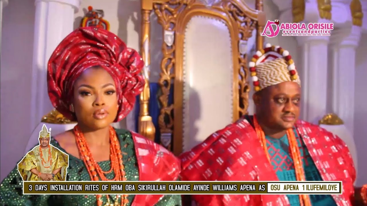 SEE HOW THE WHOLE OF ODI OLOWO, MUSHIN ON STAND STILL FOR THE CORONATION CEREMONY OF HRM OBA AYINDE.