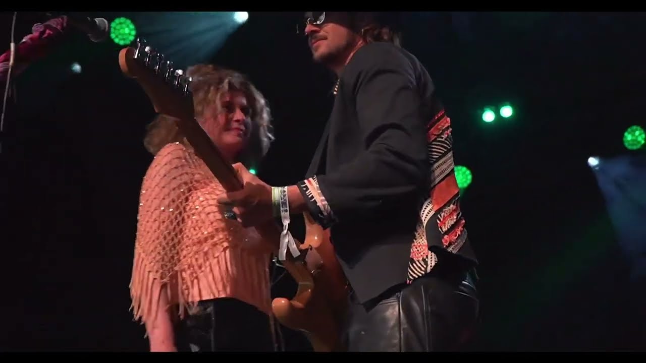 Watch Down with the devil - Shorty Jetson and The Lefthands - Live at Clamotte Rock 2024 on YouTube Watch Down with the devil - Shorty Jetson and The Lefthands - Live at Clamotte Rock 2024 on YouTube