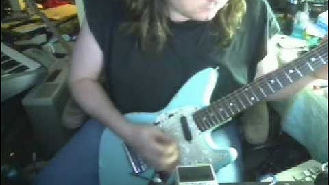 BOSS DD-7 Digital Delay Demo - Fun and Noise Part 1 of 3