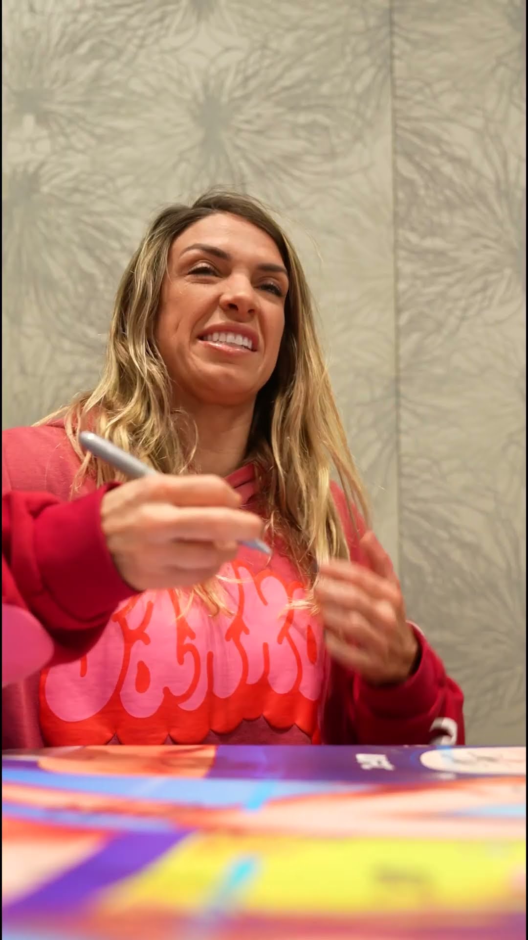 first poster signing of 2025 ? #UFCVegas101