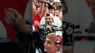 PROBABLY MY FAVOURITE COVER 👋