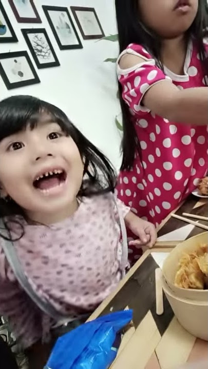 Anak imut nyanyi lagu perpisahan cover putri sinam