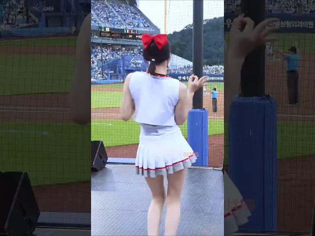 ????⚡️ KT 아웃송 뒤태는 급이 다르다!! ???????? 정희정 Jung Hee-jung 郑熙正 치어리더 직캠 fancam