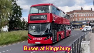 Buses at Kingsbury