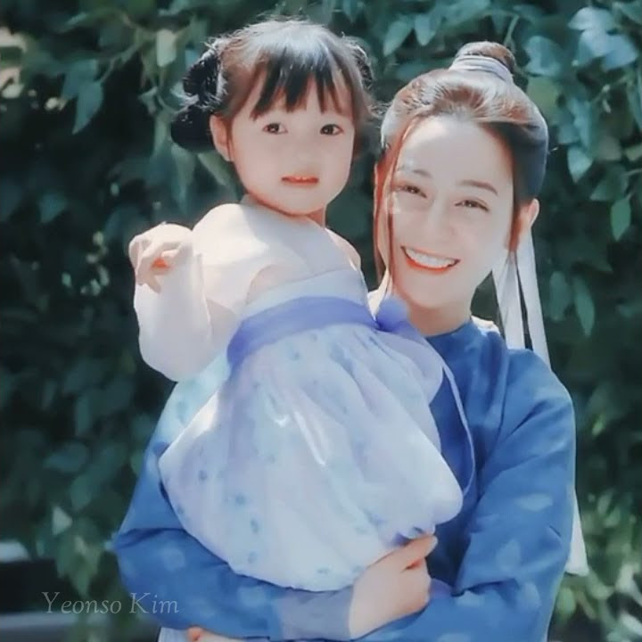 Dilraba Ren Jialun (The Blue Whisper)🐇💙