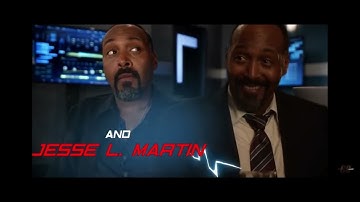 THE flash intro fan made use a video to make this 