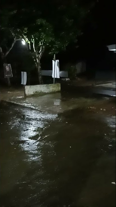 hujan malam