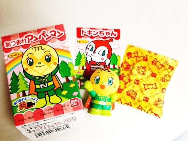 激レア　アンパンマン　メロンパンナ　クリスマスプッシュランプ　1999年 sddefault.jpg