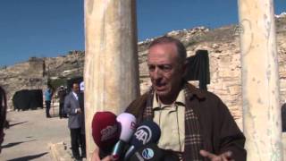 St. Philippus Kilisesinin Sütunları Ayağa Kaldırıldı