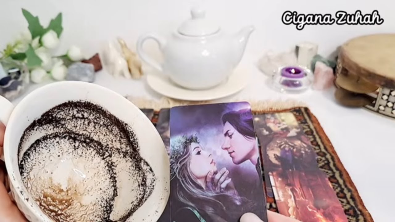 ☕🔮 Isso vai bater na sua porta e você vai descobrir que alguém não te esqueceu e ainda te ama!