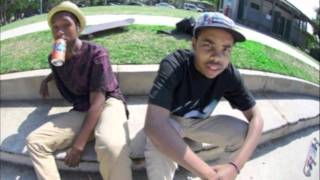 Watch Earl Sweatshirt Molliwopped video