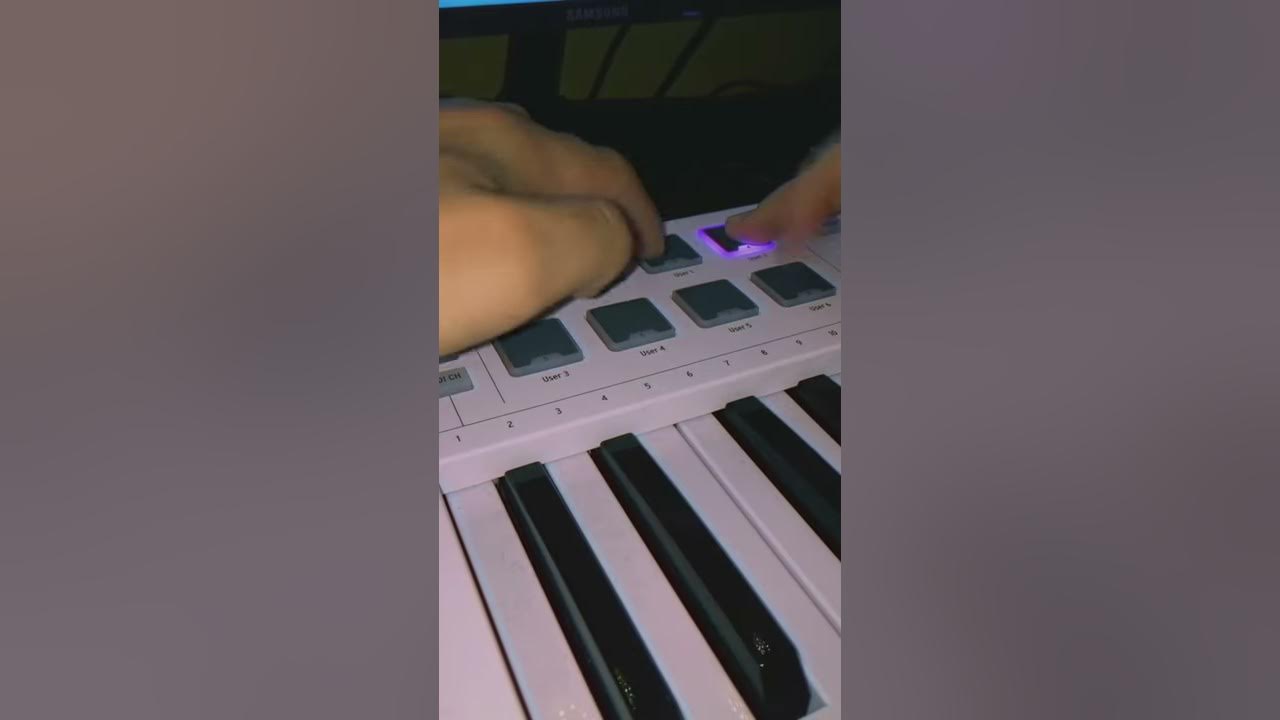ABBA - Dancing Queen (Instrumental breakdown + instrumental snippet) ABBA - Dancing Queen (Instrumental breakdown + instrumental snippet)