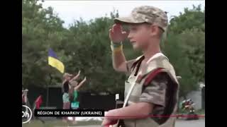UKROP CHILDREN DOING NAZI SALUTE