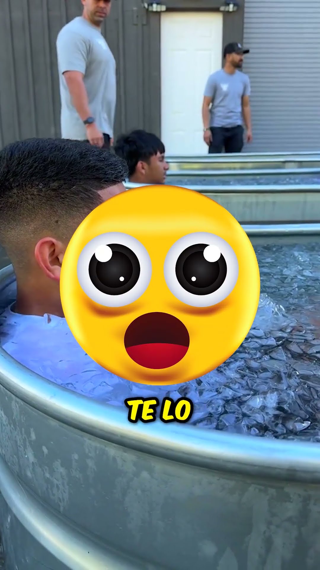 ¡Él sorprendió a todos en este desafío del hielo (@bedroskeuilian)