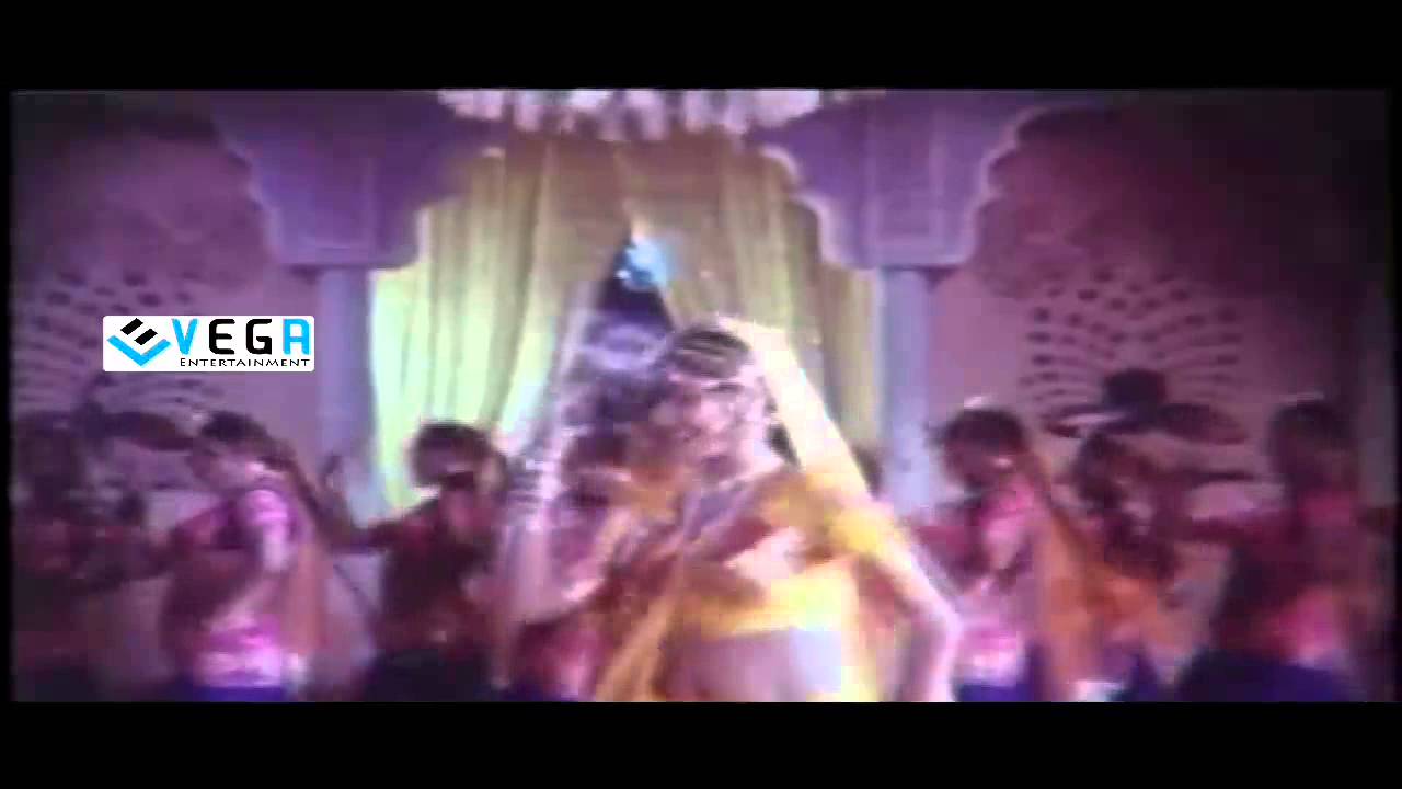 Guru Movie Songs - Naa Vandanamu Song