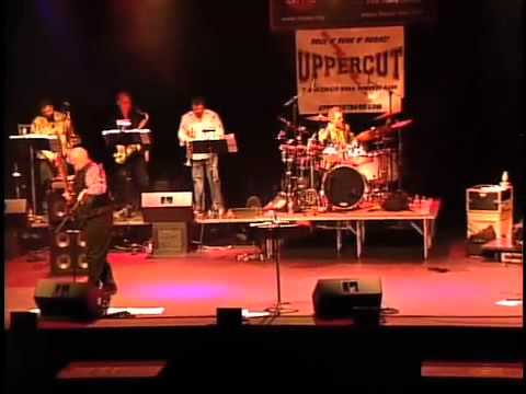 UPPERCUT performs "Make Me Smile" at The Dix Hills...