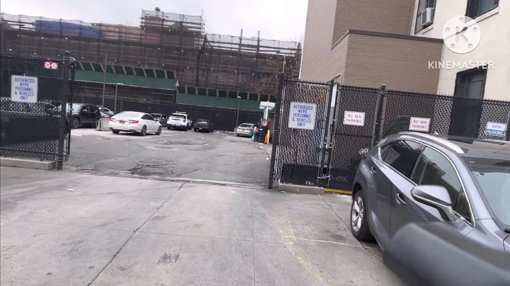 First amendment Audit 102nd  Precinct NYPD