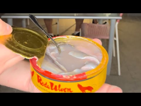 Surströmming сюрстрьомінг - YouTube