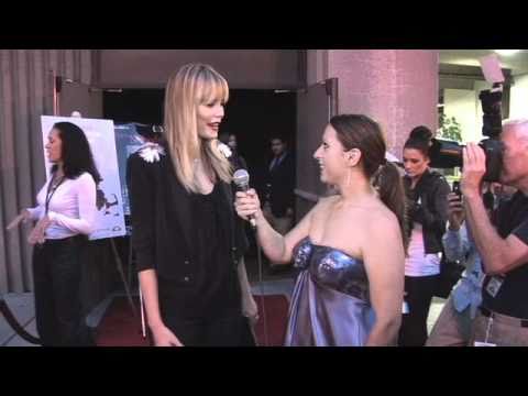 PLTV: BFF Leslie Bibb "Miss Nobody" Interview!