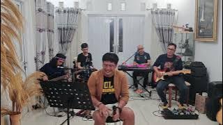 Setulus Hatimu Semurni  Cintaku -Arie Kusmiran   cover  Riap Band (Dadang Kuswandi)