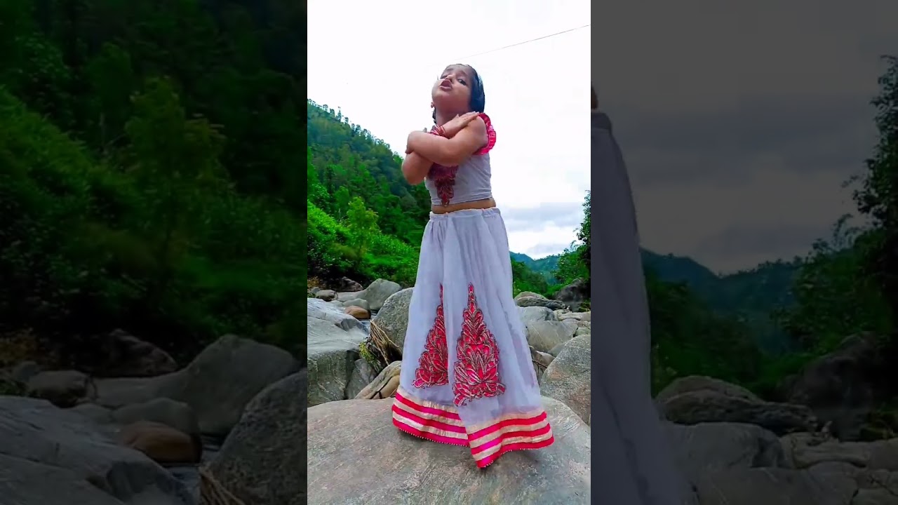 Badal Barsa Bijuli Sawan Ko Pani #nepali song #trending #shorts #viral #status #youtubeshorts