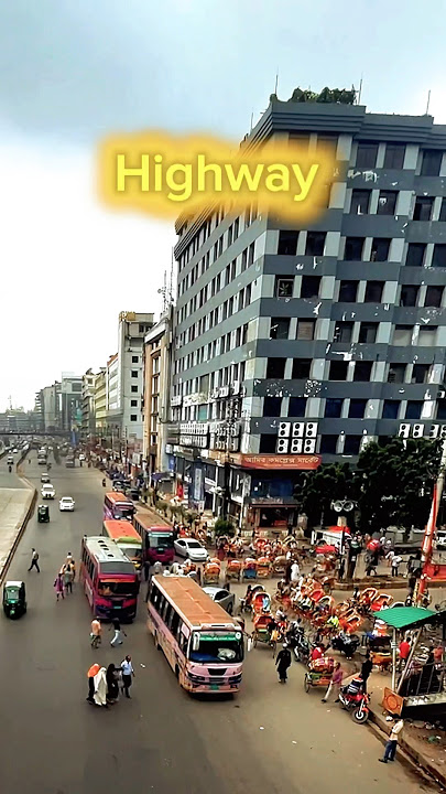Many people crossing highway || Public Place #highway #shortvirals #roadcrossing #woman #english