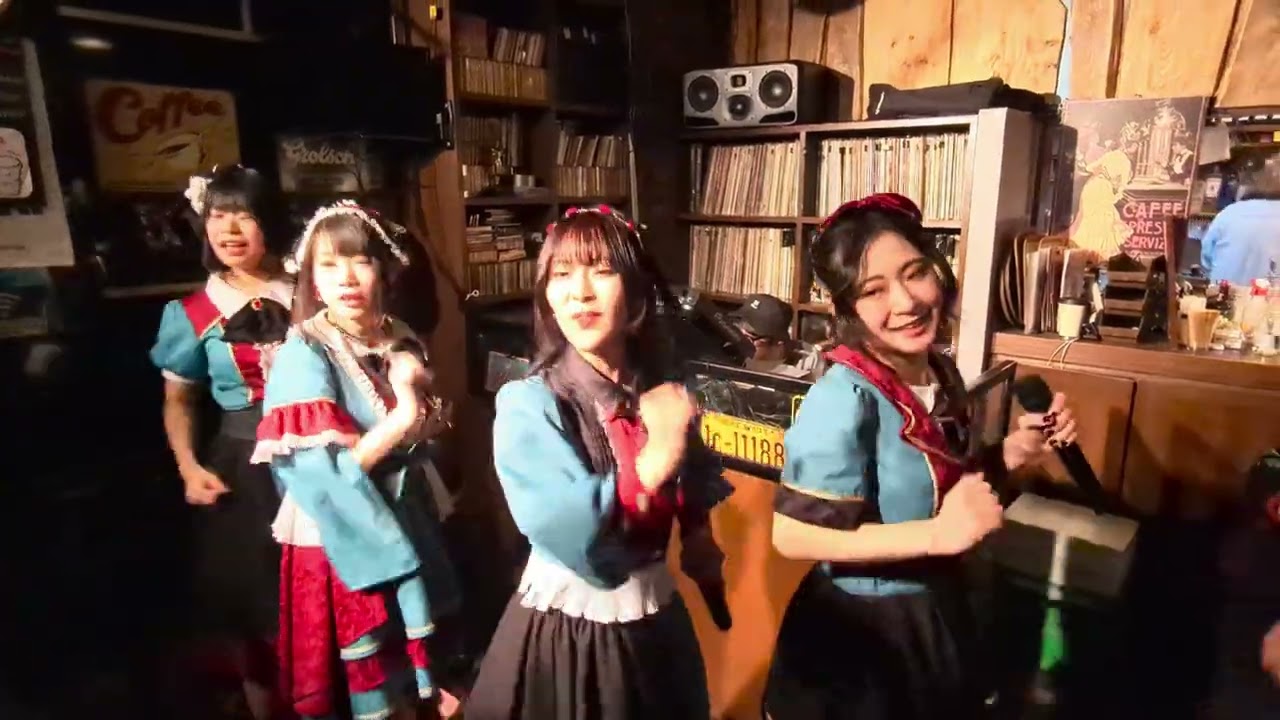 Hellzapoppin'(ヘルザポッピン) ウルトラめっちゃ凄く良いグループ主催「わくわくファミレスvol.4-橘ひかり生誕-」 新宿ROCKCAFELOFT 2025/01/11