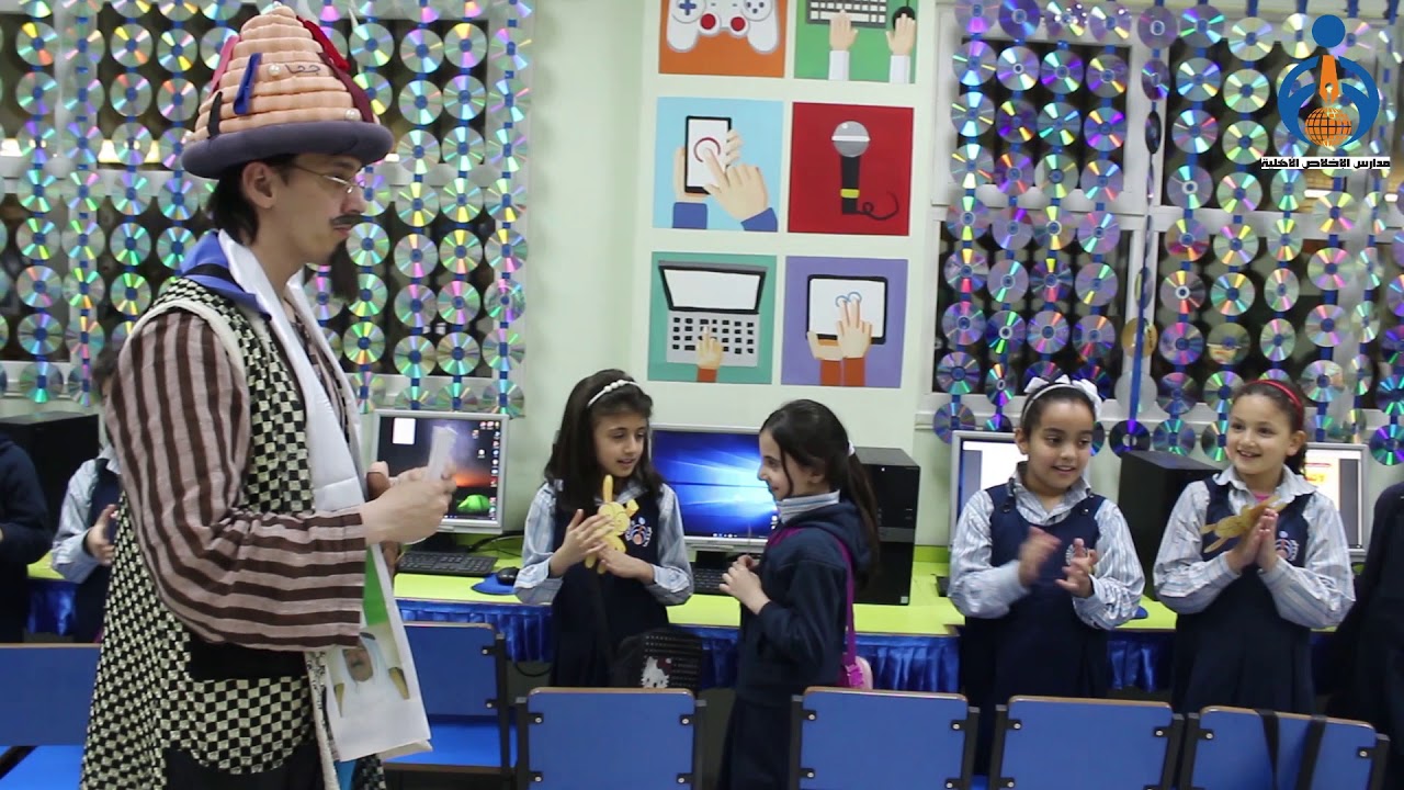 من الرفوف إلى العقول