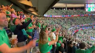 Ireland celebrate win over Scotland with Zombie (The Cranberries) @Stade de France Paris 7102023